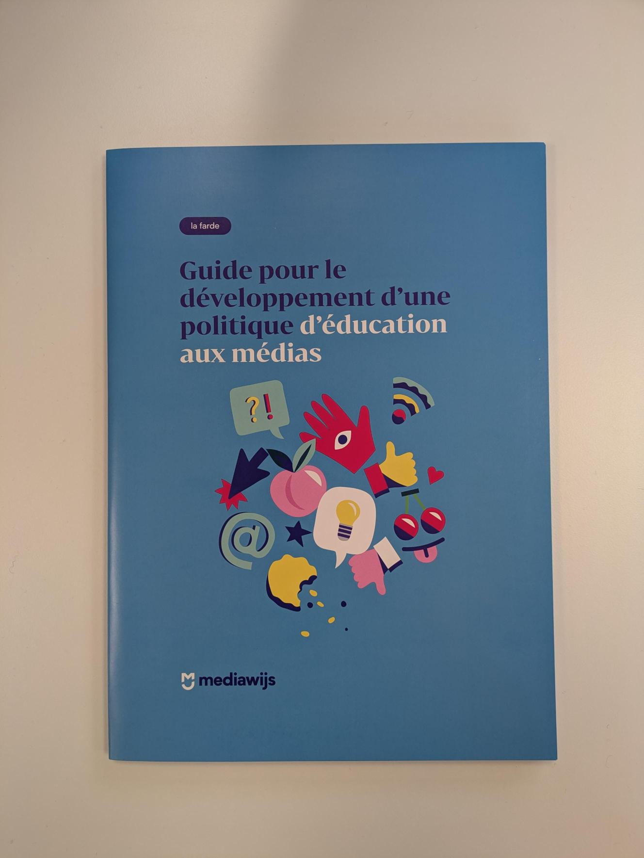 Guide pour le développement d'une politique d'éducation aux médias